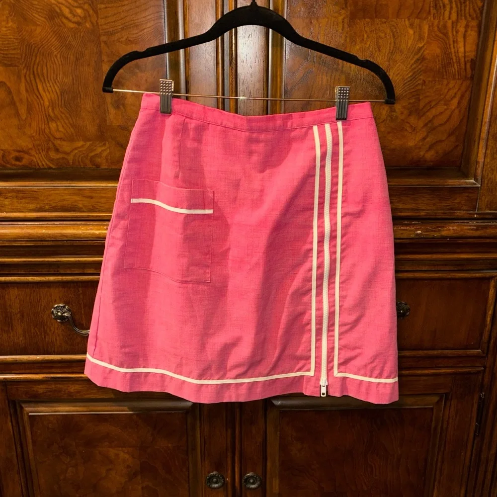 Vintage 60’s/70’s Q-Skirt by Leon Levin Pink A-Line Mini Skirt with White Trim - Picture 1 of 4